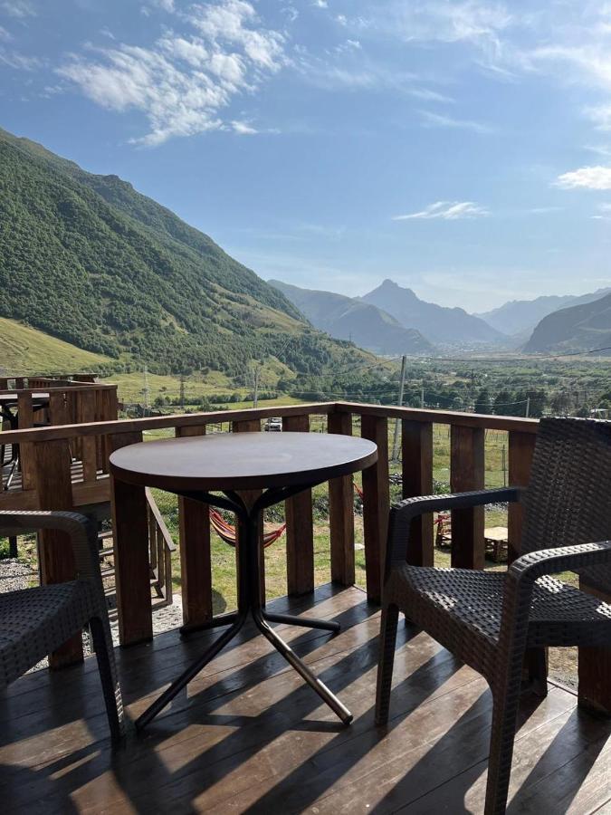 Kazbegi 4 Side Cottages Luaran gambar